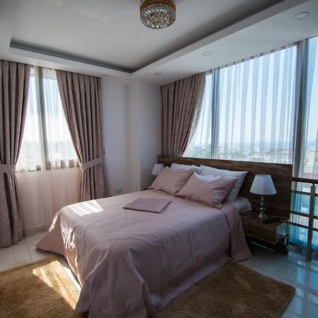 קיירניה Aquamarine Luxury Residence מראה חיצוני תמונה