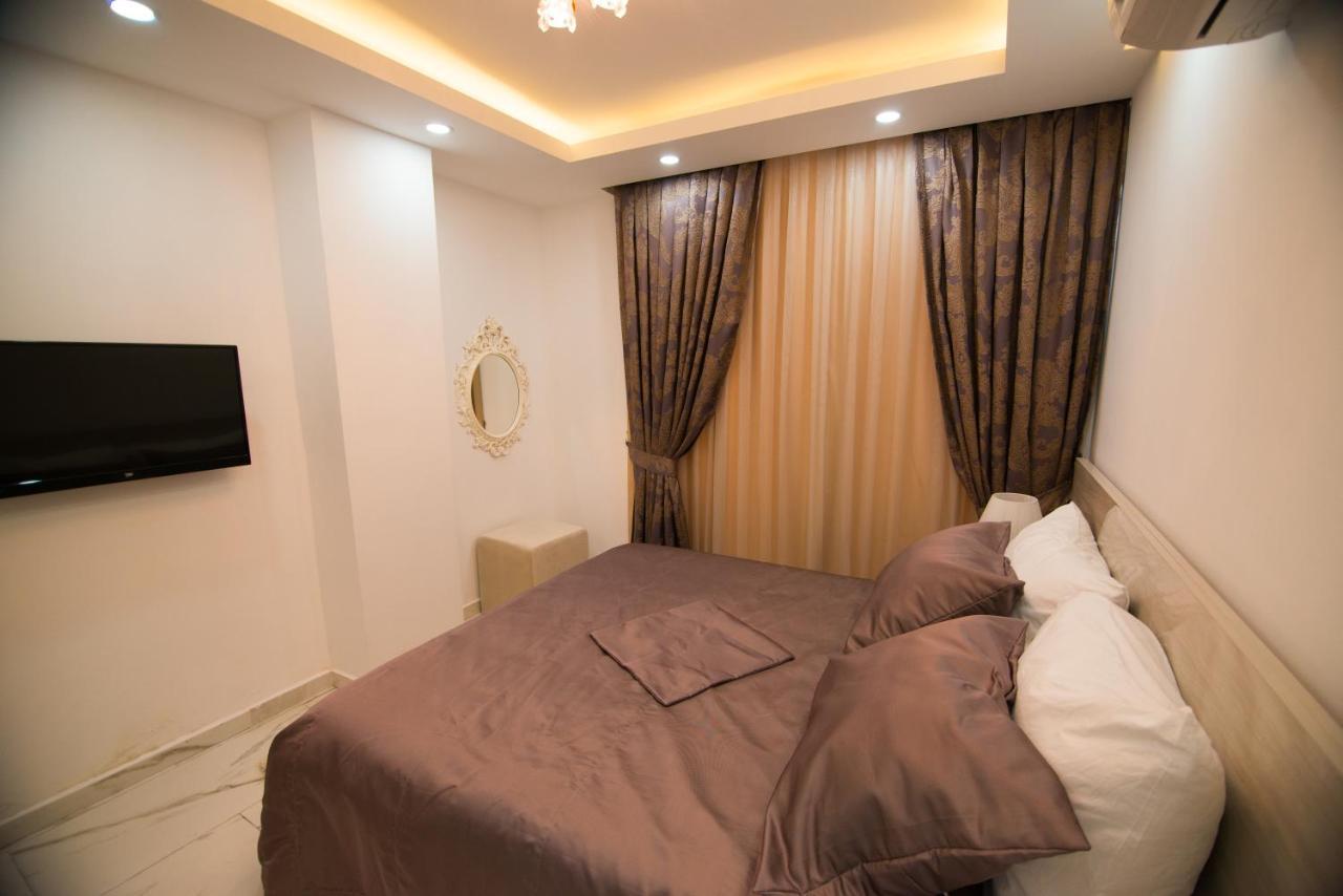 קיירניה Aquamarine Luxury Residence מראה חיצוני תמונה