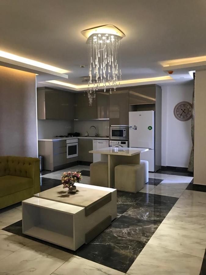 קיירניה Aquamarine Luxury Residence מראה חיצוני תמונה