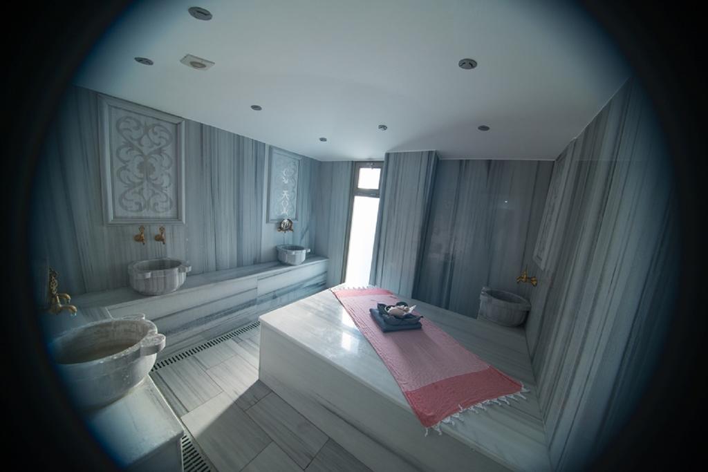 קיירניה Aquamarine Luxury Residence מראה חיצוני תמונה