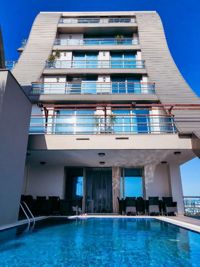 קיירניה Aquamarine Luxury Residence מראה חיצוני תמונה