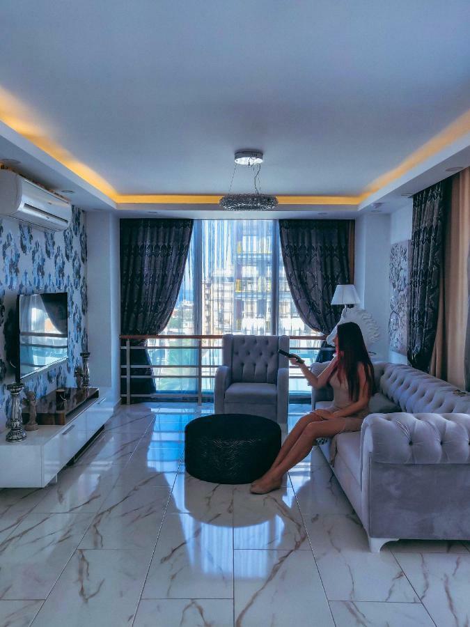 קיירניה Aquamarine Luxury Residence מראה חיצוני תמונה