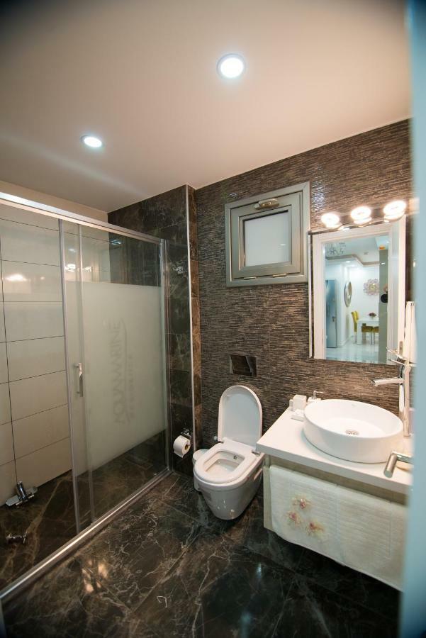 קיירניה Aquamarine Luxury Residence מראה חיצוני תמונה
