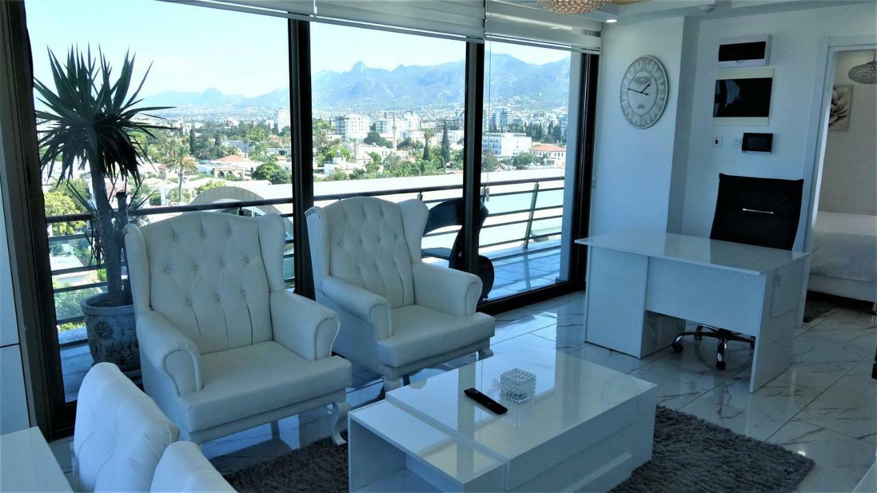 קיירניה Aquamarine Luxury Residence מראה חיצוני תמונה