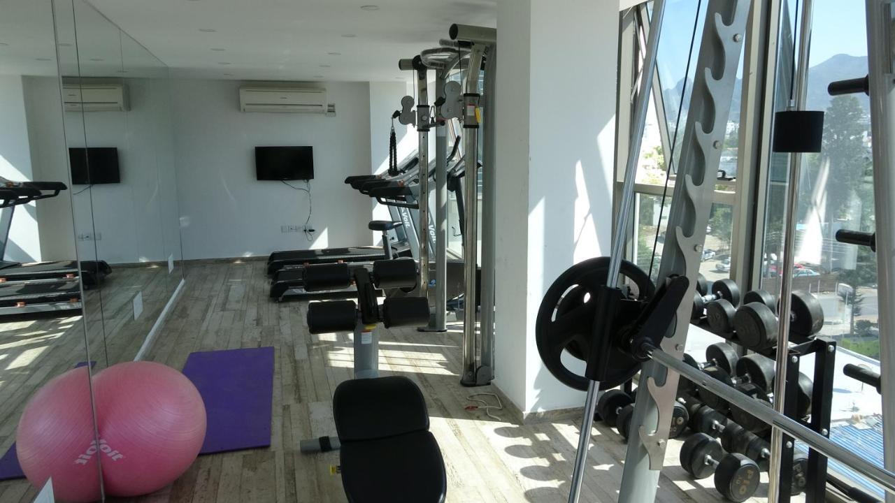 קיירניה Aquamarine Luxury Residence מראה חיצוני תמונה
