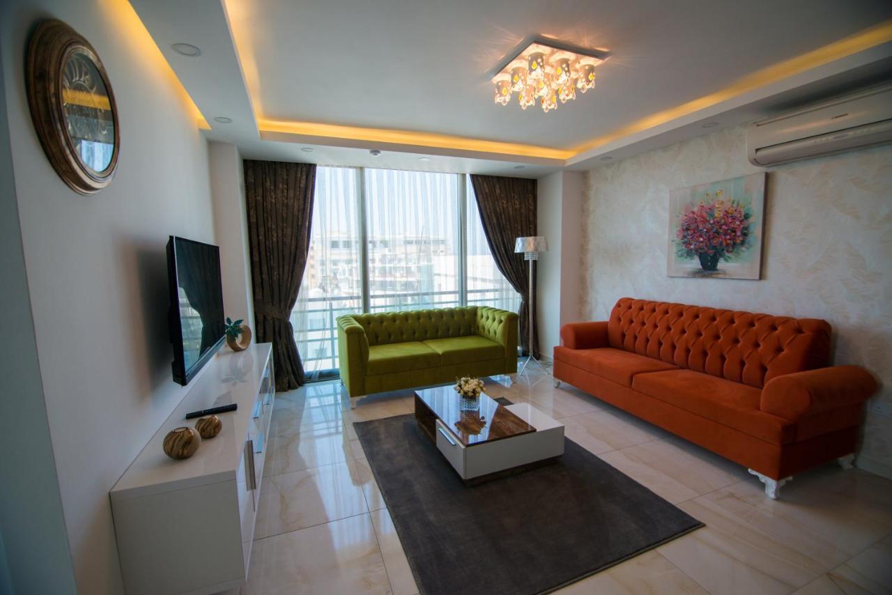 קיירניה Aquamarine Luxury Residence מראה חיצוני תמונה